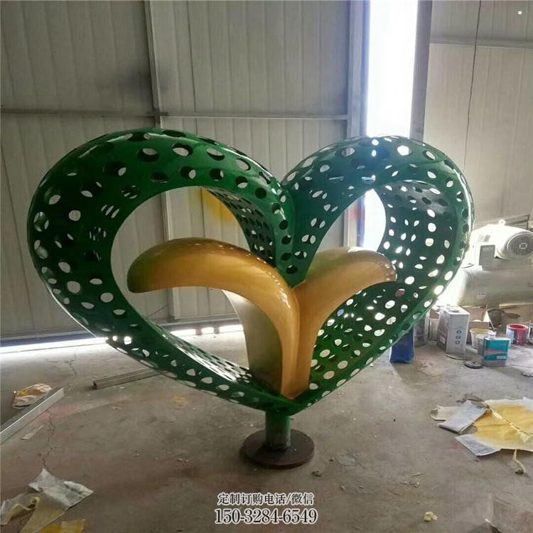 爱心雕塑批发,拉丝工艺,园林不锈钢爱心雕塑承接 爱心雕塑批发,拉丝工艺,园林不锈钢爱心雕塑承接